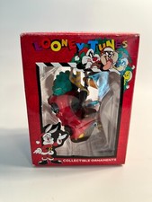 Looney Tunes Daffy Duck in a