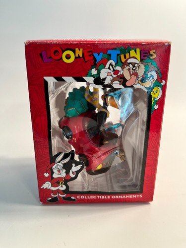 Looney tunes daffy - looney, a